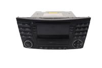 Radio MERCEDES KLASSE E W211 Navigationssystem Autoradio A21182010<br>MERCEDES-BENZ E-KLASSE T-MODEL (S211) E 200 T KOMPRESS