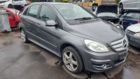 MERCEDES-BENZ B-KLASSE (W245) B 180 CDI